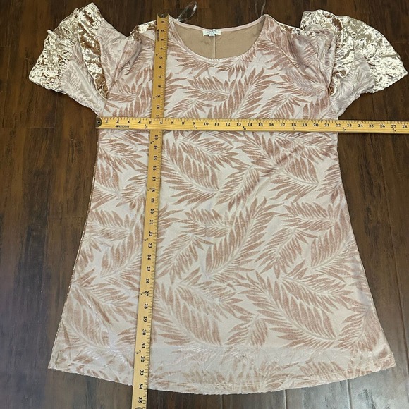 UMGEE USA Leave Print Bell Sleeve Midi Shift Dress Beige Velour Velvet - Picture 10 of 11